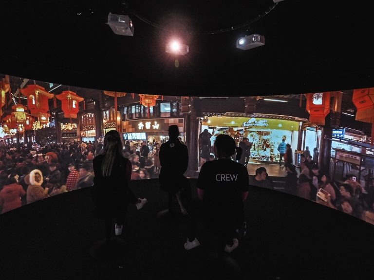 This new shared virtual reality (VR) centre from the UK has opened in Melbourne